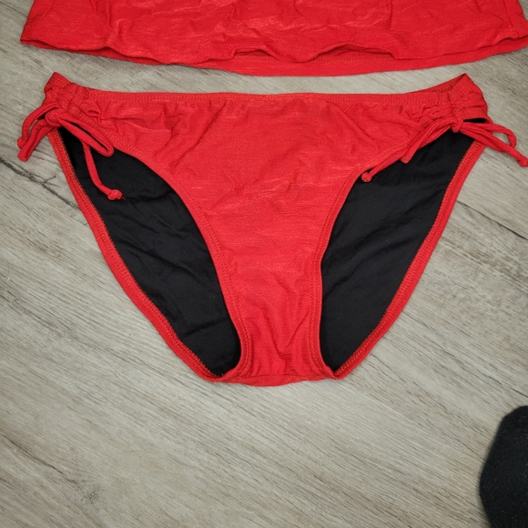 Athena women's red 2 peice tankini swimsuit - Picture 4 of 13